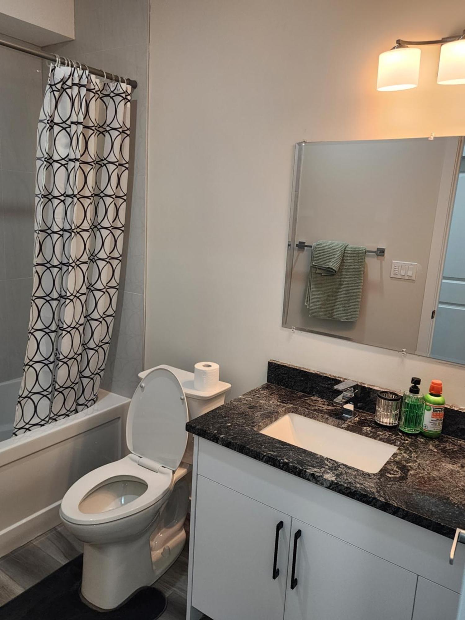 Trendy 2-Bed Oasis Awaits! Lejlighed YYC Eksteriør billede